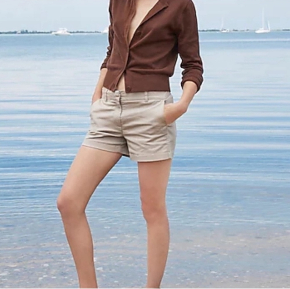J Crew Chino Shorts Womens Size 6 White